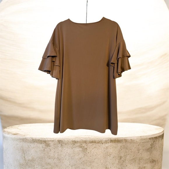 Zenana Outfitters Brown Ruffle Sleeve Blouse - Picture 2 of 6